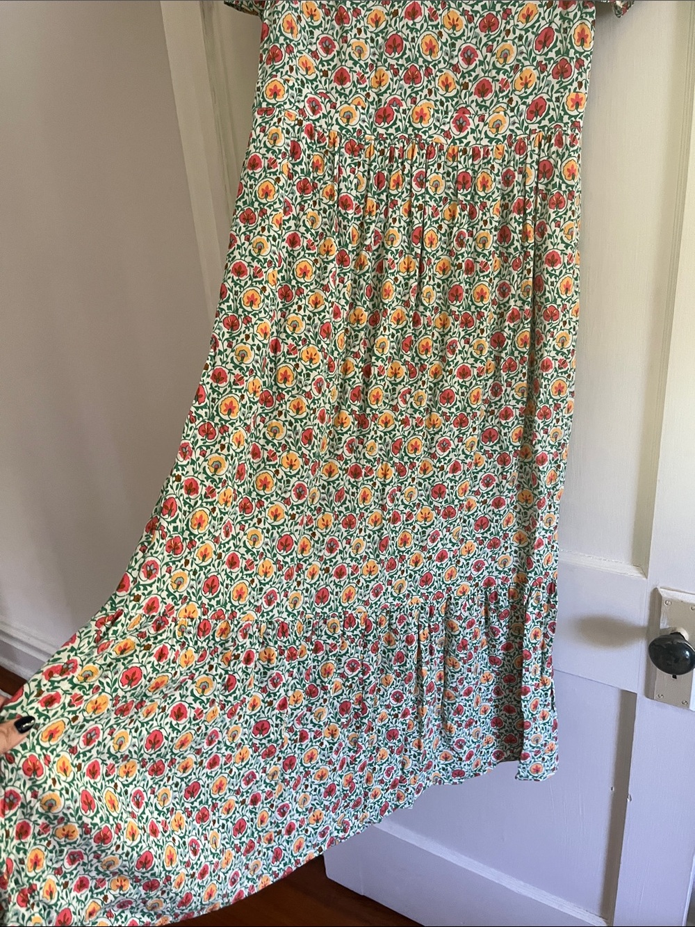 Boden NWOT Floral V-Neck Midi Dress in Green Size 8 - Picture 9 of 9